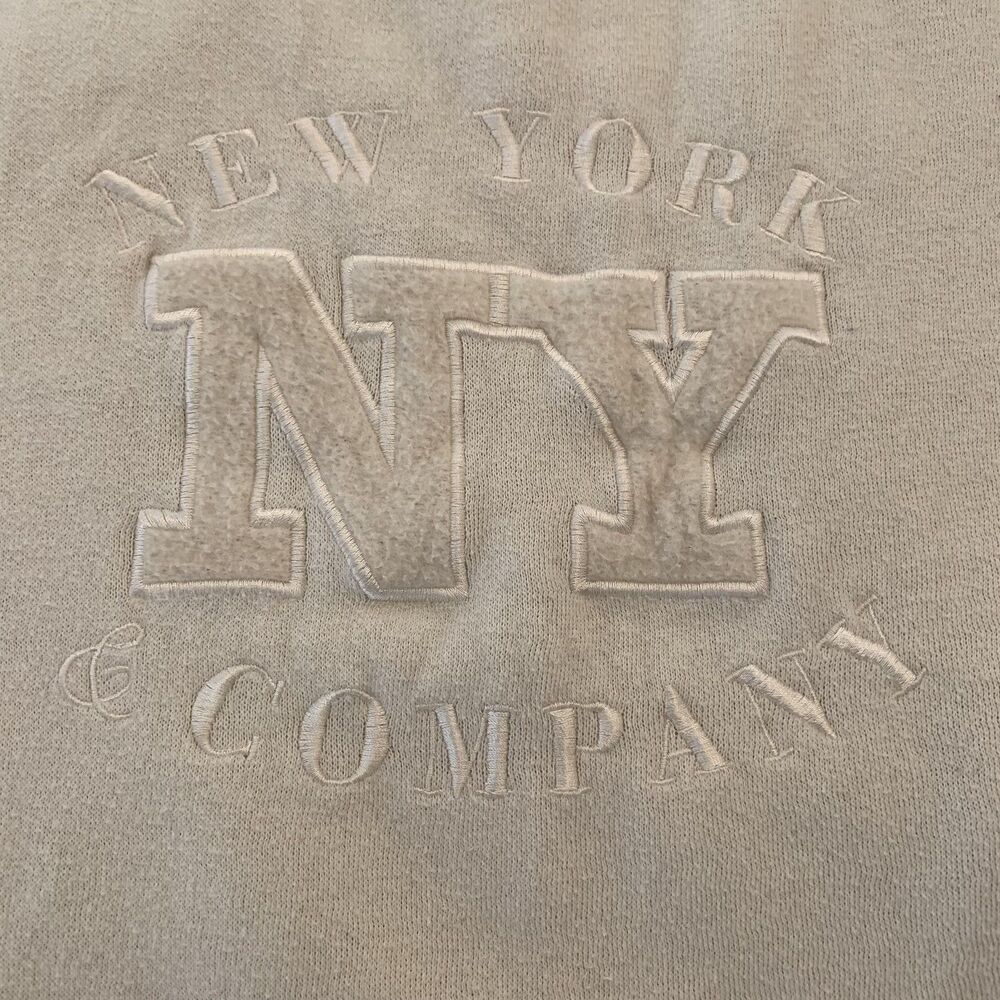 New York & Company Sweater Mens Large Pullover Crewneck Embroidered‎ NY